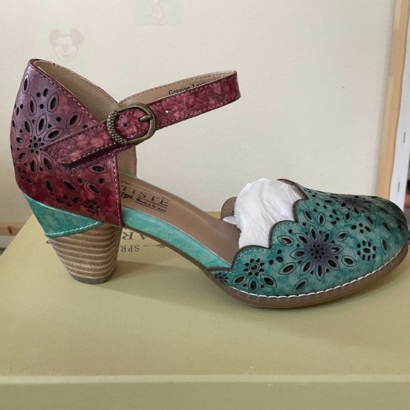 Spring Step Shoes - Last Pair!!!PARCHETTA PUMP from L'Artiste by Spring Step